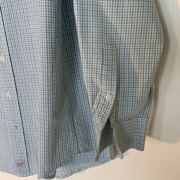 Vineyard Vines (M) - Picture 7 of 15